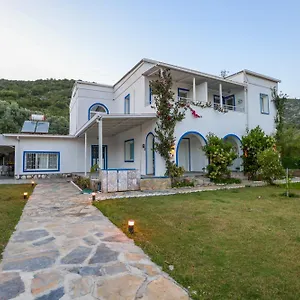 Motel Yalıyanı Restaurant, Yalıçiftlik